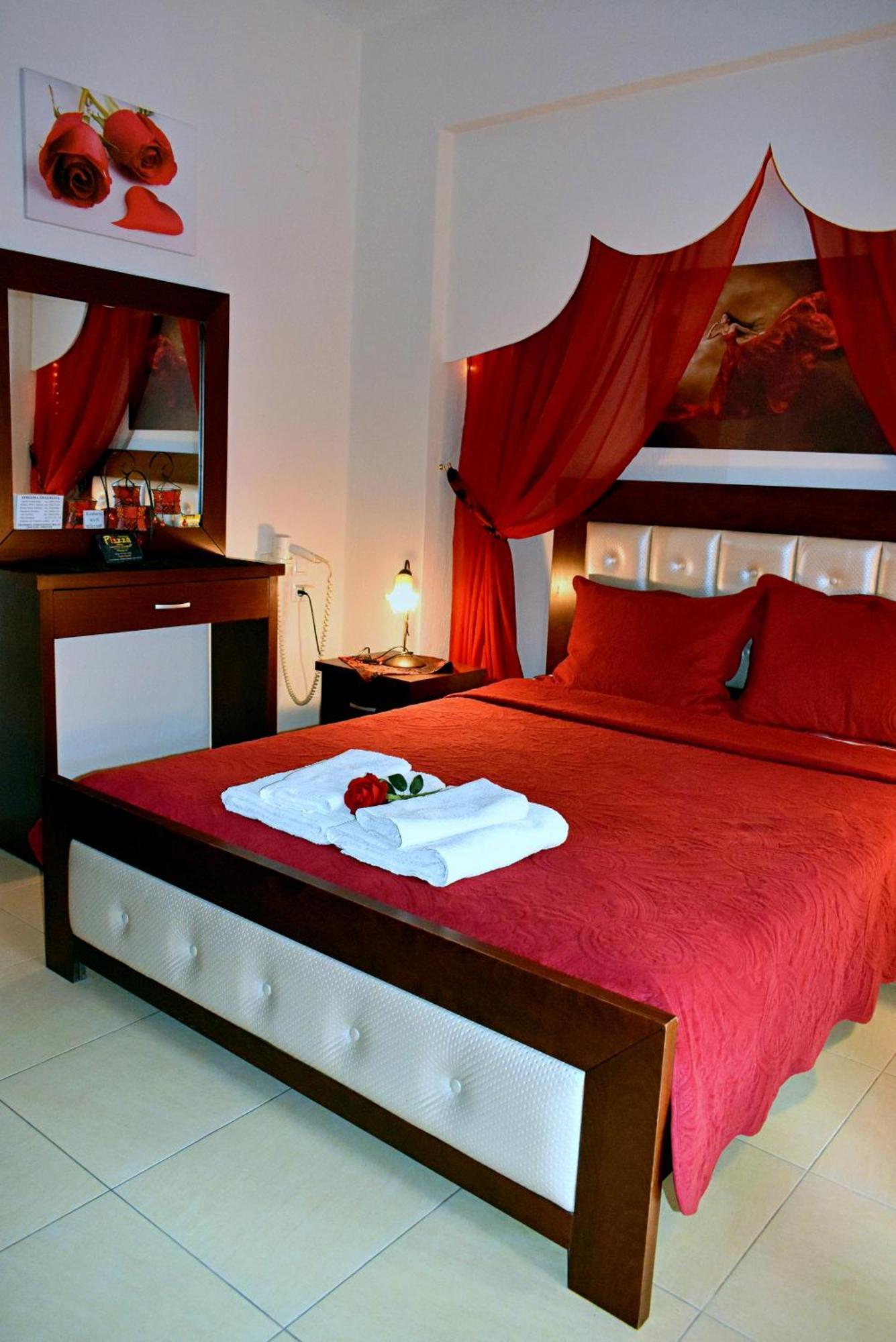 Relax Pozar Hotel Loutraki  Exterior photo